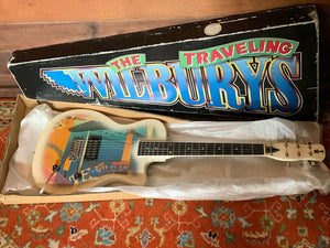 Gretsch TW-300 Voyage Guitare Wilburys dans boîte d'origine et emballage new old stock...- afficher le titre d'origine - Artmusiclitte/Artmusics Relays - 33034 - 300, afficher, bo, dans, dorigine, emballage, et, Gretsch, Guitare, le, new, old, stock, te, titre, TW, Voyage, Wilburys